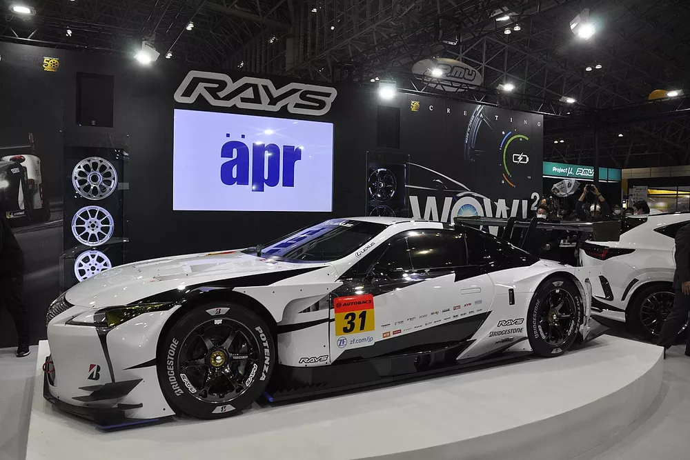 新品未開封 スパーク apr LC500h GT SUPER GT 2023 未開封 Spark 1/43