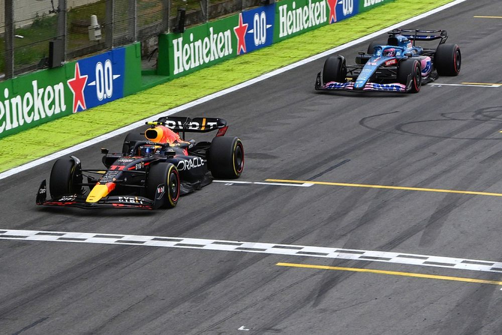 2026年“逆DRS”導入で先行逃げ切りを許さない形に? F1が検討中の可変エアロパーツについてロス・ブラウンが明かす