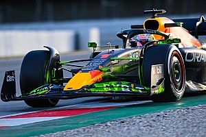 Buenas sensaciones de Verstappen con el RB18 pese a ser noveno