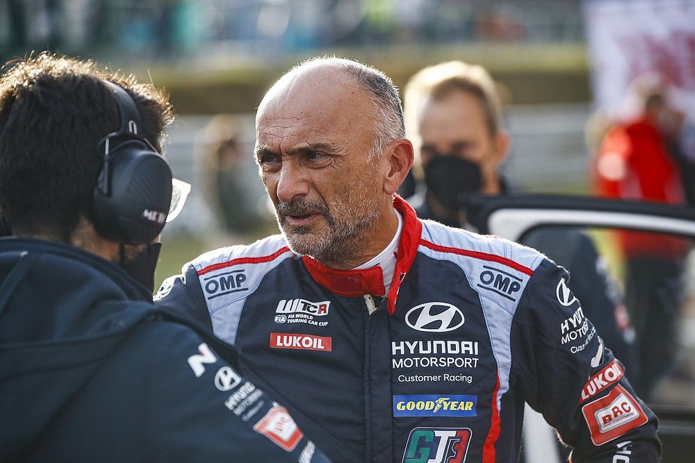 Touring car legend Tarquini announces retirement at 59
