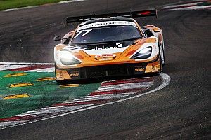 Tillbrook/Clutton take British GT victory as titles decided at Donington Park