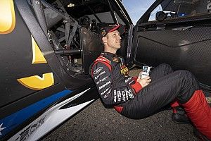 Reynolds returns to KGR Supercars seat after vaccine exile