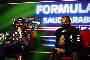 Dit schreven internationale media over Verstappen en Hamilton in Jeddah