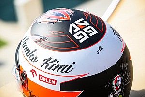 Un casco, despedidas y un bonito apoyo de Alfa Romeo a un niño