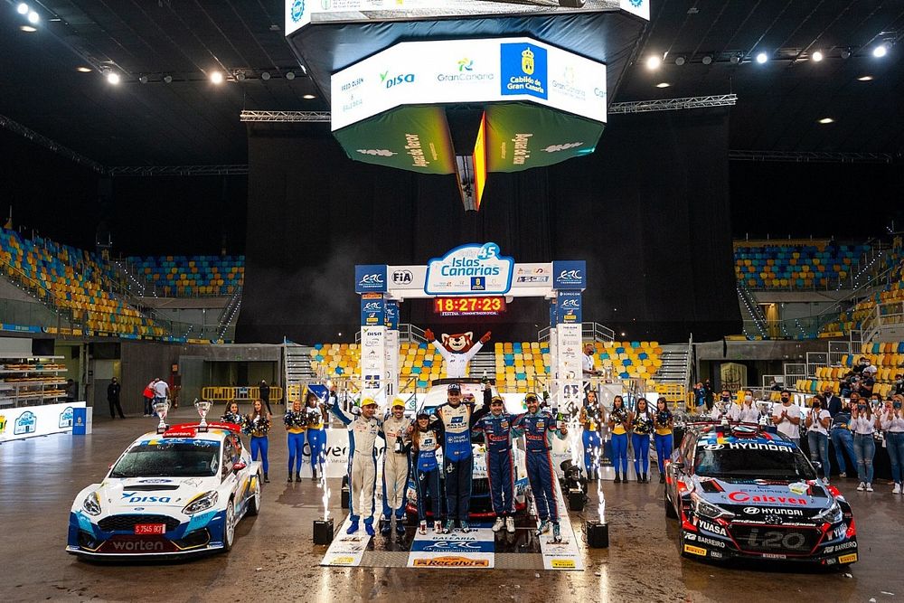 Hyundai se corona en el S-CER 2021: Llarena-Fernández ganan en Canarias