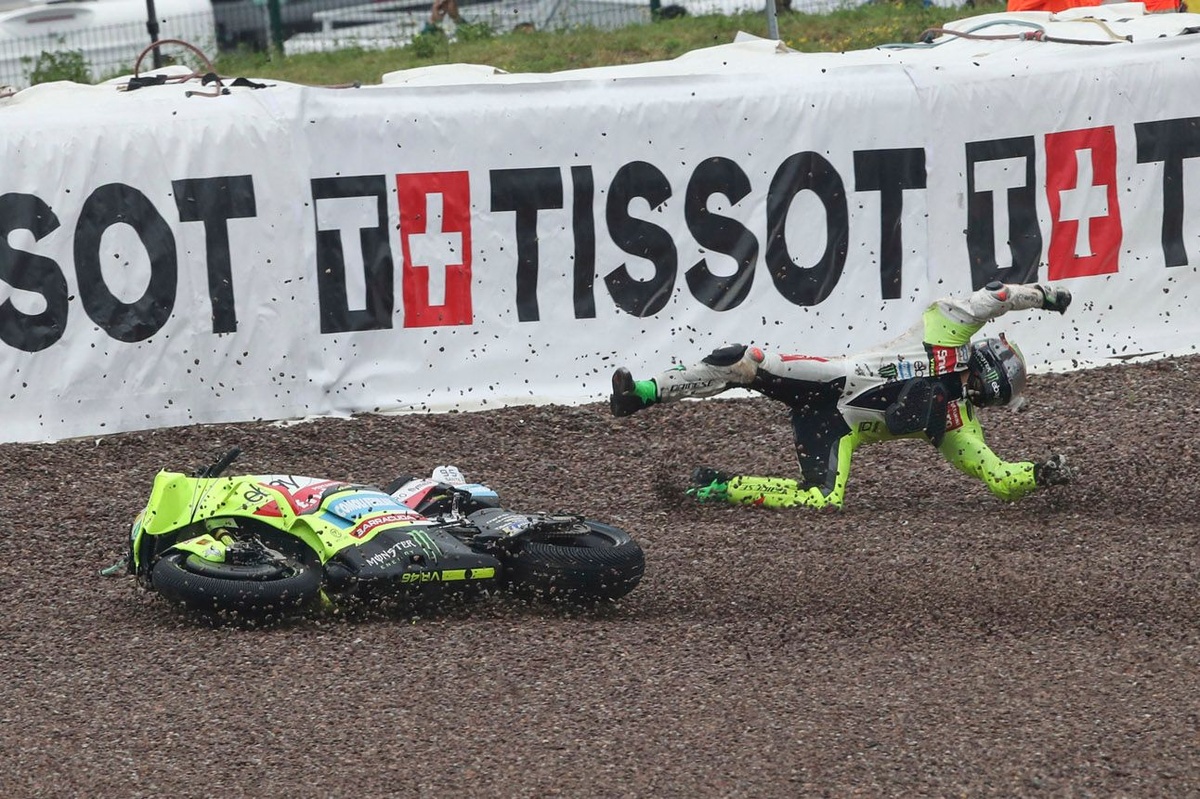 Morbidelli s'est blessé à l'épaule dans sa chute au sprint