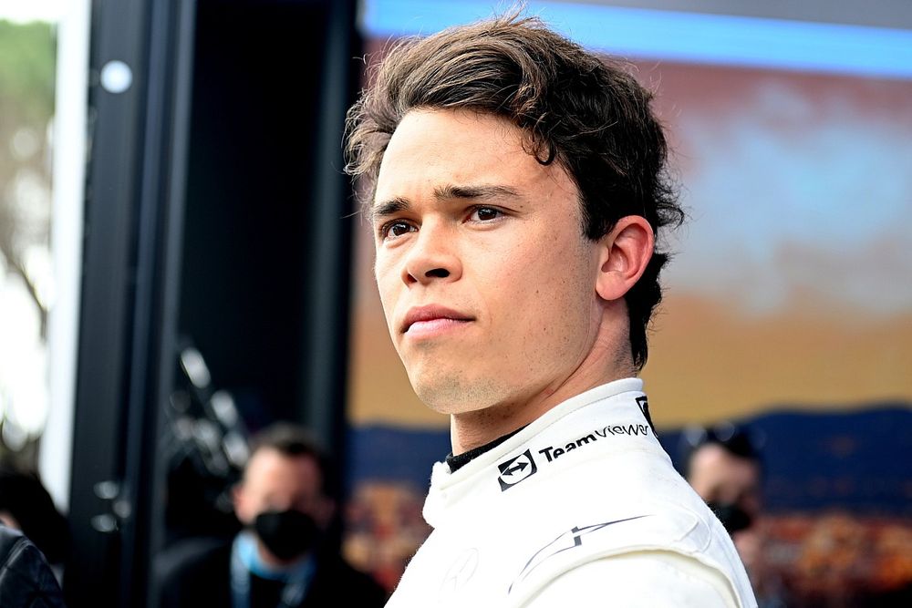 De Vries: Missing race pace resulted in "downward cycle" in Rome E-Prix