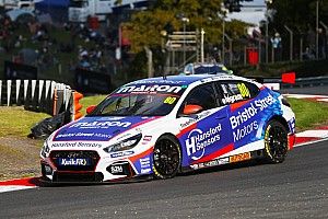BTCC Brands Hatch: Ingram wins opener to take points lead