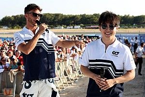 ガスリー、”とても面白い”角田裕毅の改善はチームにも好影響「今年は一緒にマシンを改善していける」