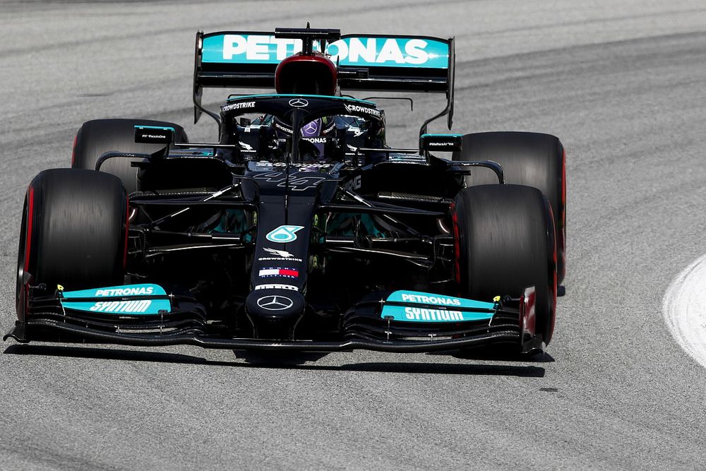 F1スペインFP2:メルセデス1-2。角田裕毅7番手、フェルスタッペンはアタック不発で9番手