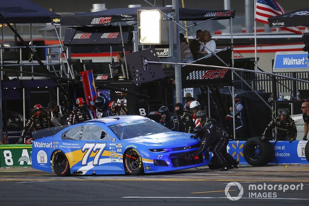 Spire Motorsports crew chief suspended; team adds new driver