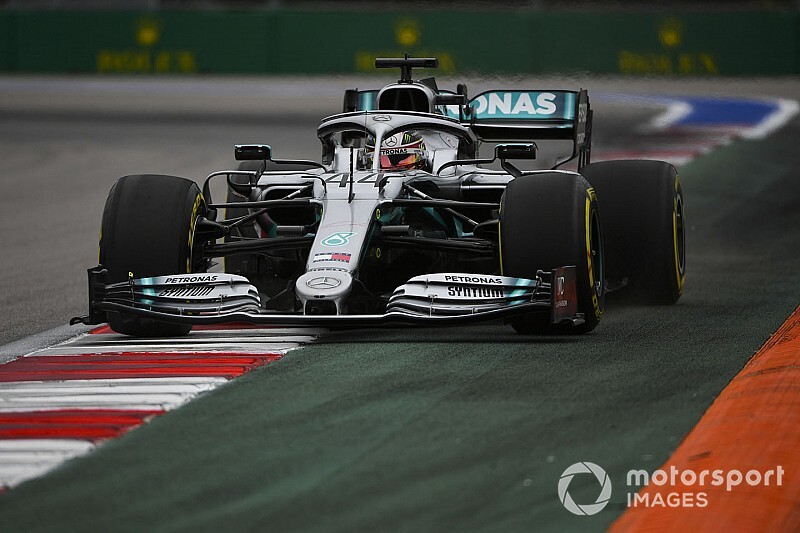 После пятницы в Mercedes захотели дождя на Гран При России