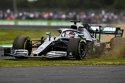 Button: Hamilton, Mercedes'te kalırsa 10 kez şampiyon olabilir