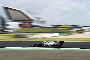 Los Mercedes ya mandan en Silverstone