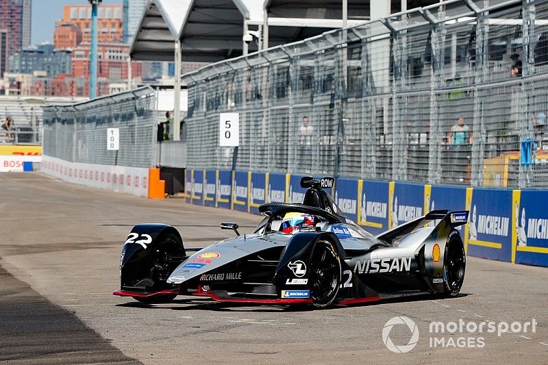 Lotta Nissan-BMW nelle Libere 2, la spunta Rowland su Da Costa