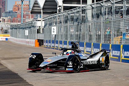 Lotta Nissan-BMW nelle Libere 2, la spunta Rowland su Da Costa