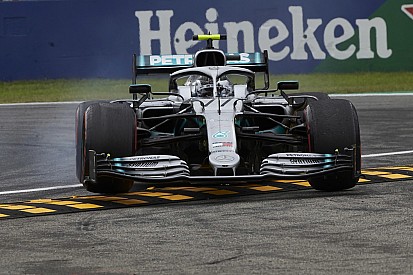 Videó: Így szárnyalt Bottas Monzában - szó szerint