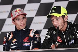 Rossi kritisch op snelle comeback Marquez: "Alle regels gebogen"