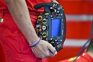 Todo un reto: así tuvo que aprender Leclerc a usar el volante