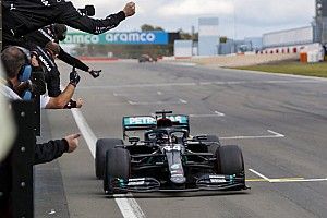 Welke Grands Prix won Hamilton, en op welke circuits?
