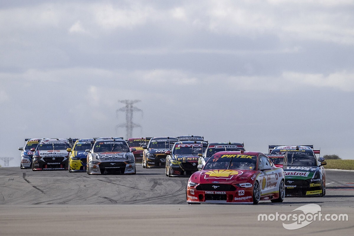 Supercars boss tips permanent format change