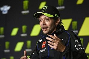 Rossi ancora negativo, domani torna in pista a Valencia!