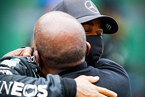 Anthony Hamilton: "Lewis'in Max ile bir sorunu yok"