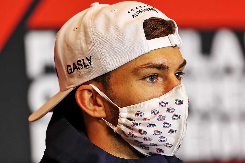 Gasly: "AlphaTauri, en hızlı üçüncü takım değil"