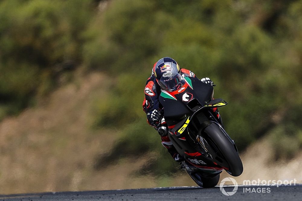 Dovizioso seguirá realizando test con Aprilia