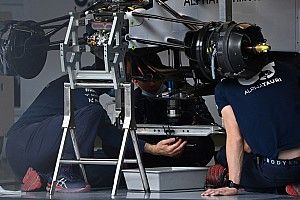 AlphaTauri запутала FIA. Решила поменять мотор у Гасли – а потом передумала