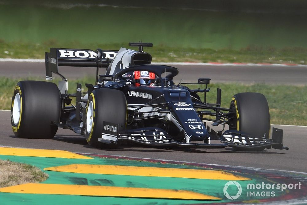 AlphaTauri onthult nieuwe neus tijdens shakedown in Imola