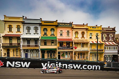 De Silvestro : l’adieu au Supercars