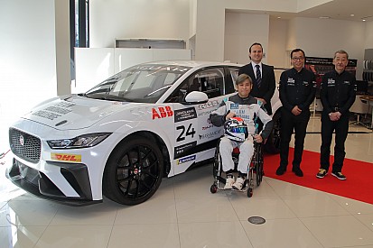 青木拓磨がJAGUAR I-PACE eTROPHYに参戦! “横浜チーム”がフォーミュラE誘致に向け始動