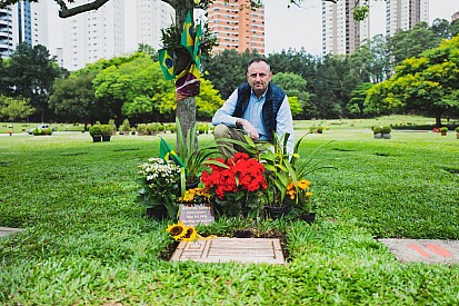 Senna: nel cimitero di Morumbi Ayrton è... vivo