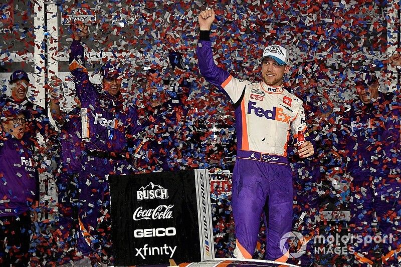 Hamlin gana Daytona 500 y Newman es hospitalizado