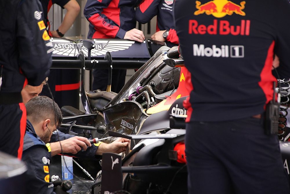 Red Bull Racing RB 16-motor