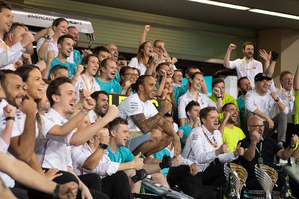 Hoe Hamilton wakker geschud werd door Formule 1-teamfoto's