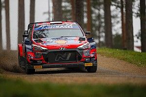 WRC, Rally Finlandia, PS11: Tanak vince e si avvicina a Breen
