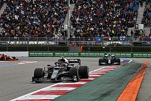 A Mercedes szerint ezért nem tudott felzárkózni a pontszerző helyek közé Bottas a száraz pályán