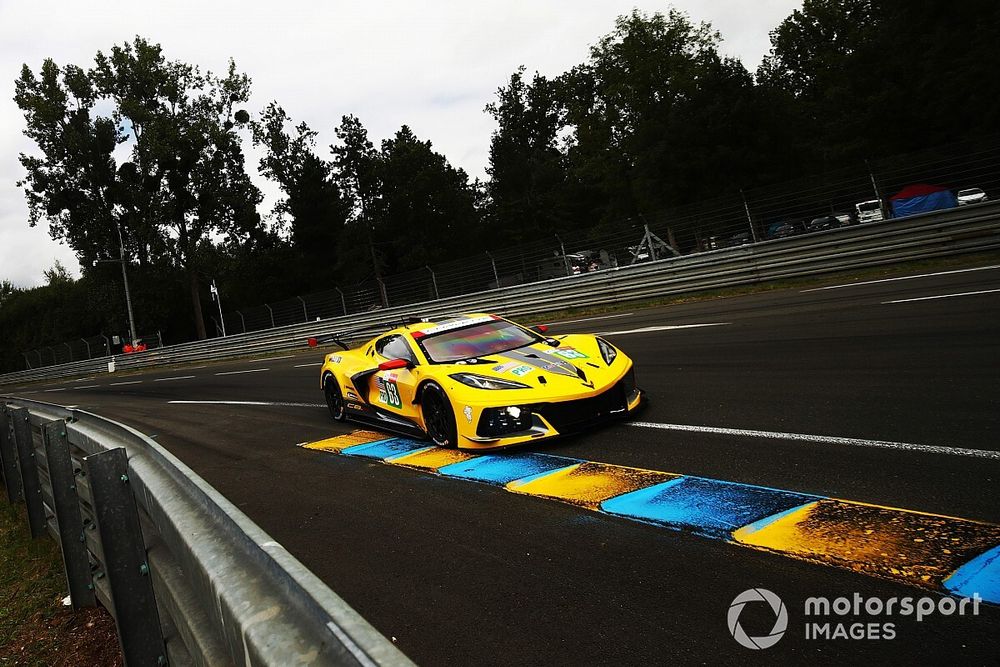 Le Mans, 5a Ora: Toyota in controllo, cambiano gli altri leader