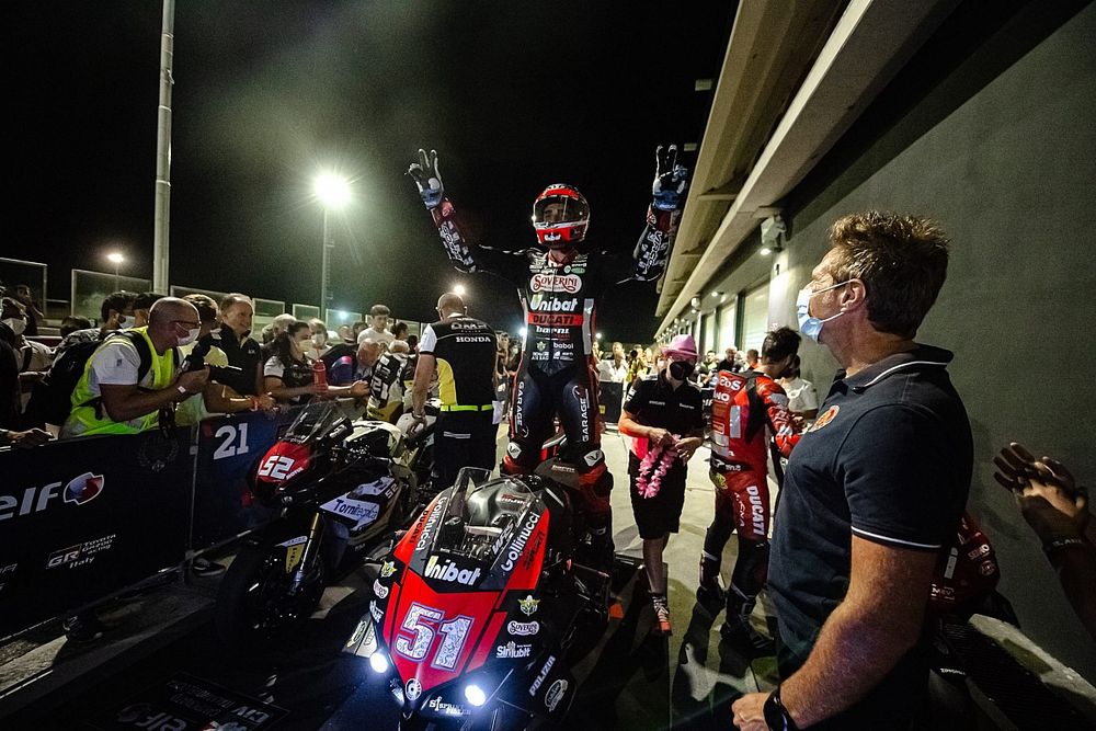 CIV Misano: a Pirro la prima in notturna, doppietta in Gara 2