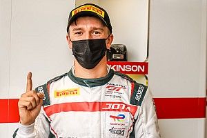 Brands Hatch GTWCE: McLaren driver Barnicoat bags pole for Jota