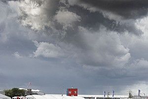 EL4 - Déluge et drapeau rouge avant les qualifs !