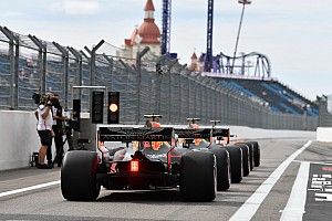 Alonso dan duo Red Bull-Toro Rosso start paling belakang