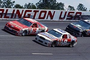 Darlington's 2019 NASCAR Throwback Weekend to honor 1990-1994