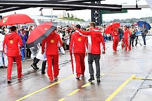 Vettel: honnan veszik, hogy a Ferrari elvesztette az irányt?