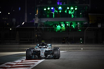 Bottas perd la première manche à Abu Dhabi