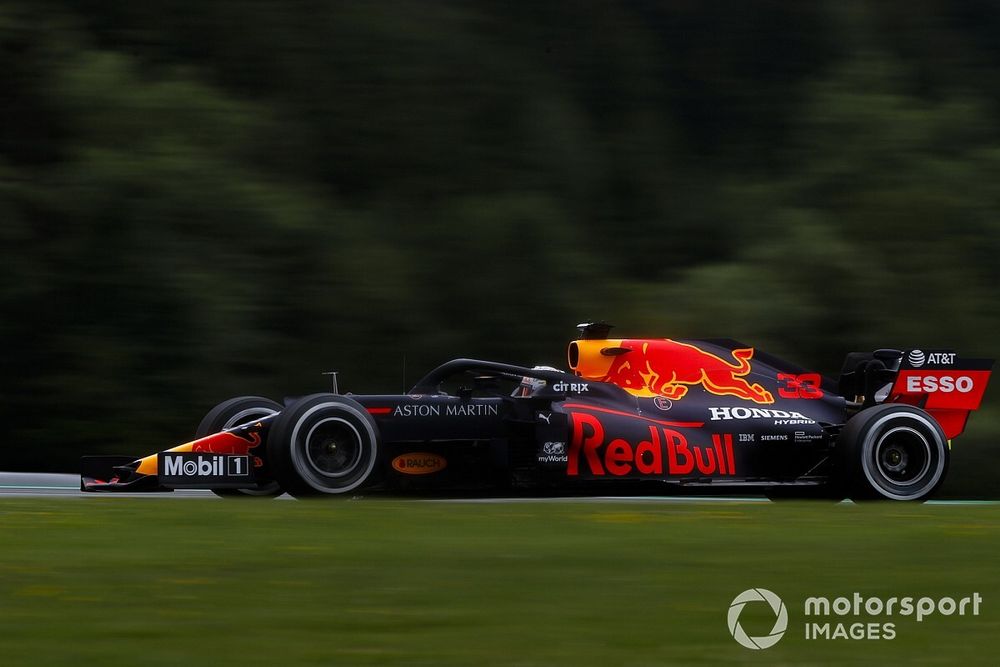 Verstappen: „A leggyorsabb körömön eltörtem az első szárnyamat”