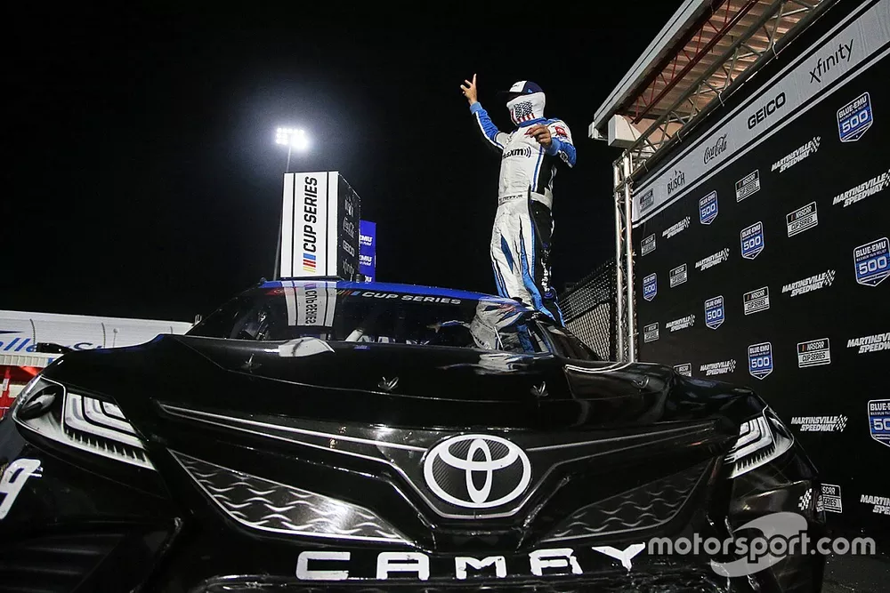 Race Winner Martin Truex Jr., Joe Gibbs Racing Toyota