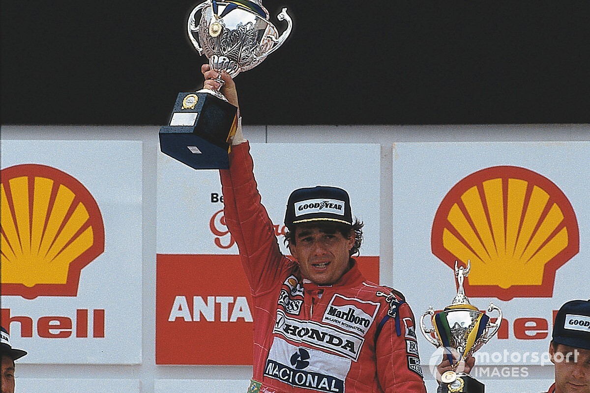 Reprise de GP do Brasil de 1991 tem participação de Bruno Senna e emociona Galvão: "Espetáculo!"